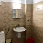 студио S *